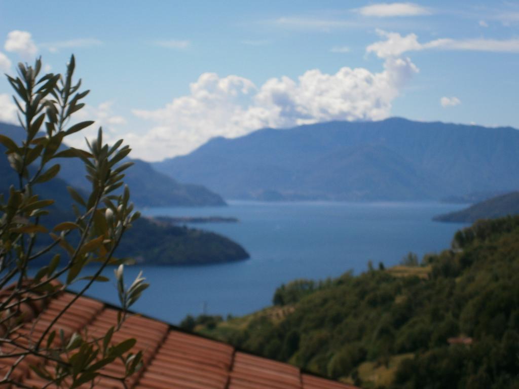 Agriturismo Runchee Vercana Exteriör bild