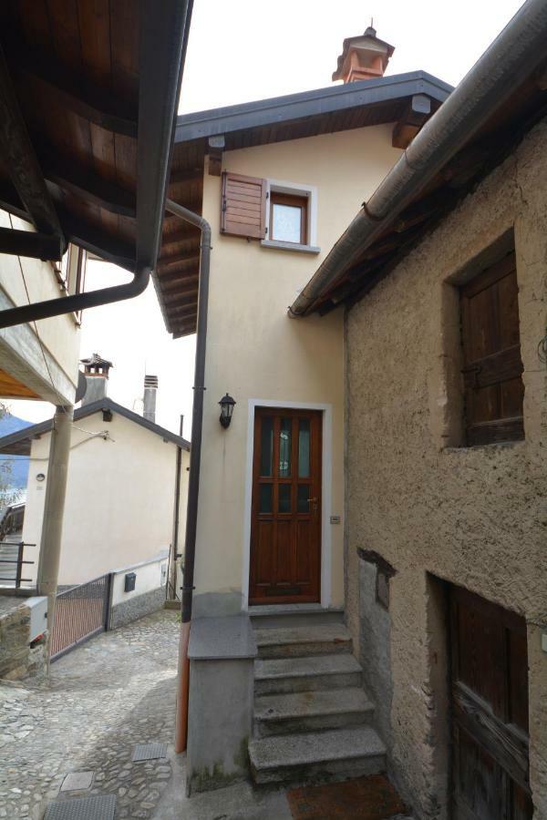 Agriturismo Runchee Vercana Exteriör bild